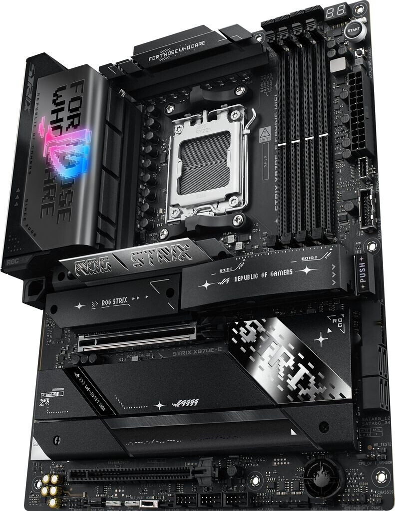 Second image of ASUS ROG STRIX X870E-E GAMING WIFI